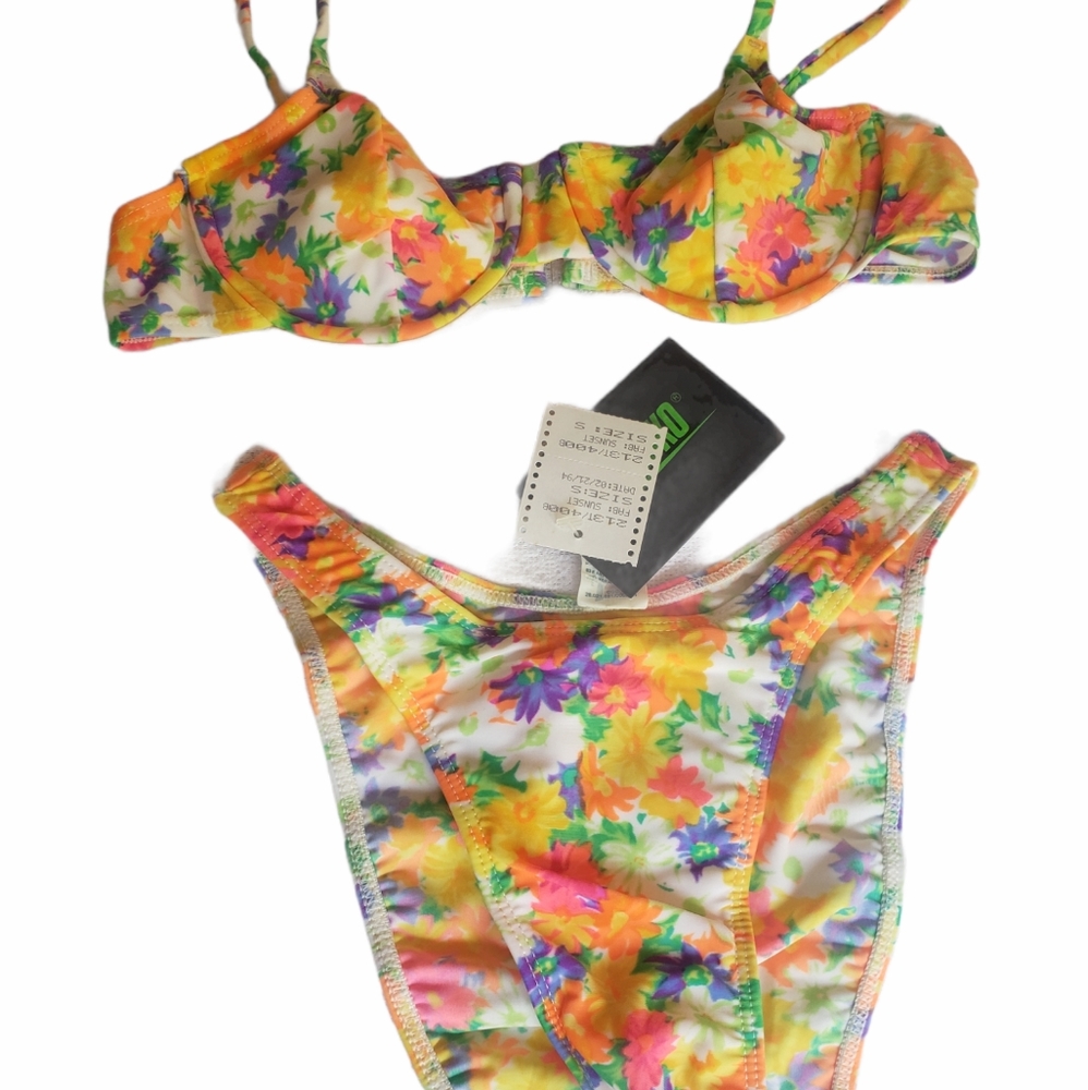 Deadstock Vintage Ditsy Floral Bikini